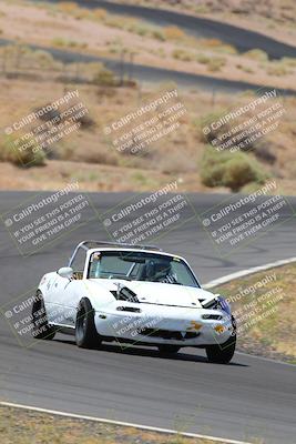 media/Jul-30-2022-Extreme Speed Twilight (Sat) [[245dd23dbe]]/Orange Inter Low/200PM Turn 11/
